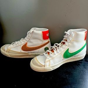 Nike Blazer Mid 77 Rayguns